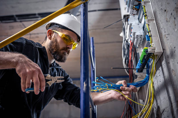 Best Circuit Breaker Repair  in Fredericksburg, PA
